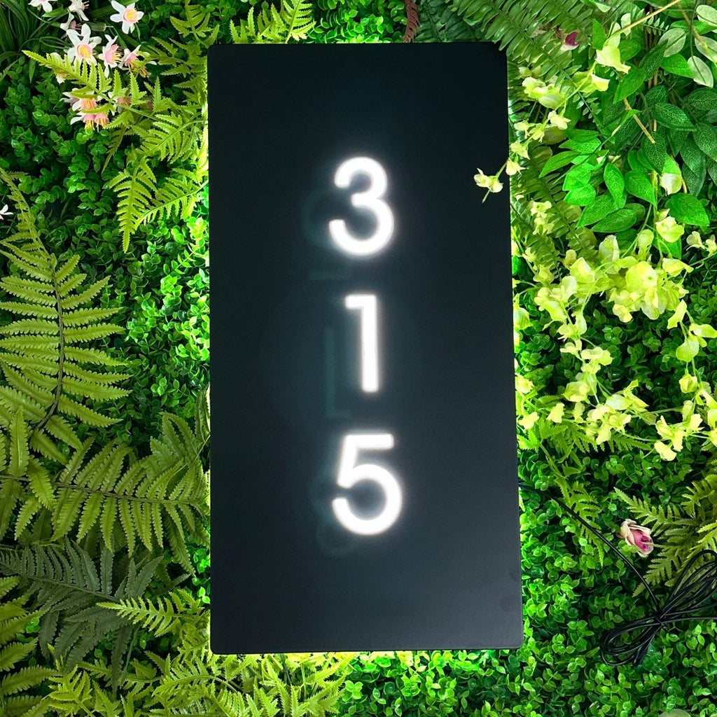 Custom vertical house number, house light box number sign, address sig