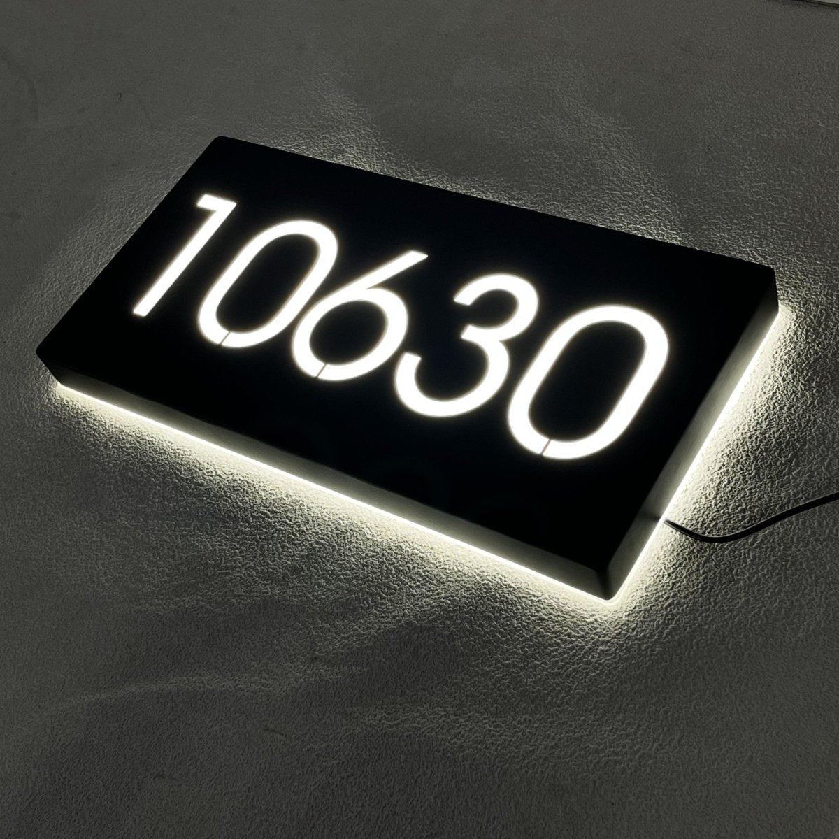Rectangular house number template